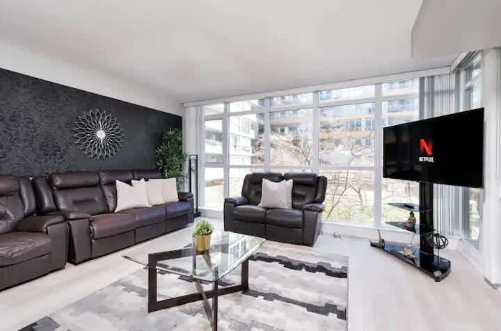 2Br Condo By Cn Tower & Waterfront Free Parking Toronto Exterior foto