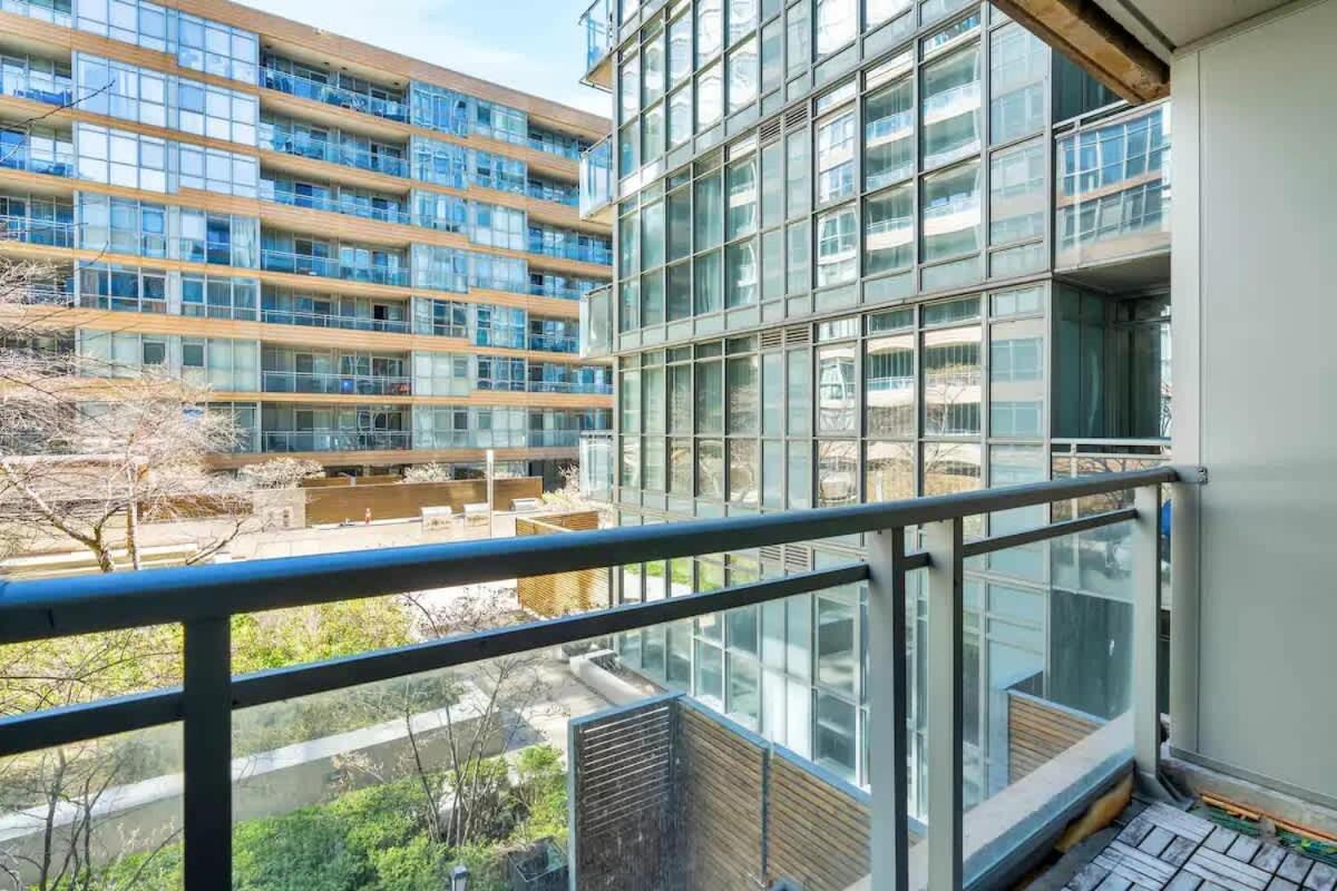 2Br Condo By Cn Tower & Waterfront Free Parking Toronto Exterior foto