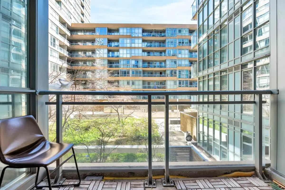 2Br Condo By Cn Tower & Waterfront Free Parking Toronto Exterior foto